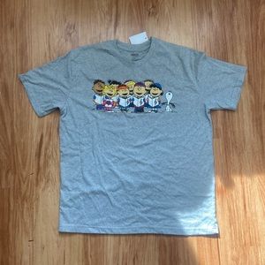 Peanuts Christmas caroling tshirt
